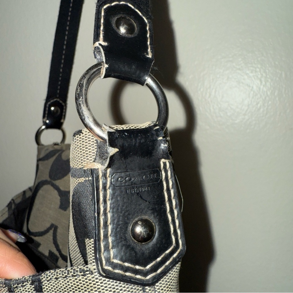 COACH CROSSBODY PURSE  Signature Stripe‎ No. A1276-F19220 - Picture 7 of 14